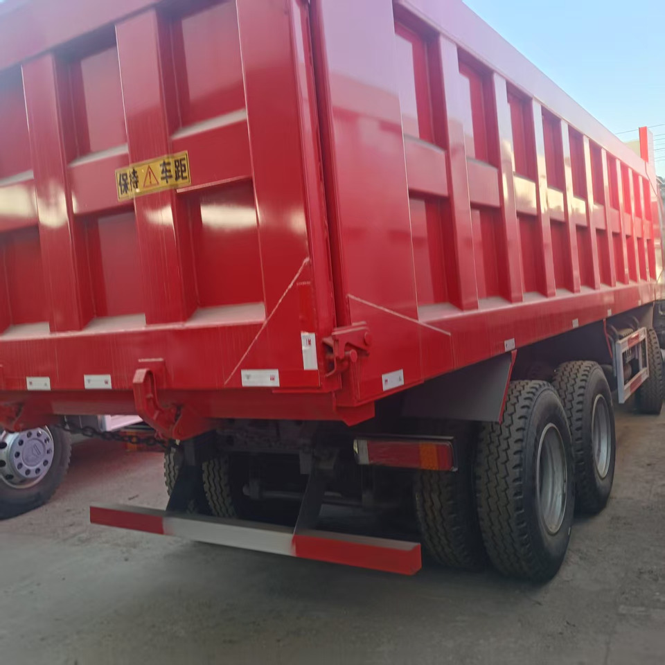 SINOTRUK HOWO 8x4 - Φορτηγό ανατρεπόμενο: φωτογραφία 5 SINOTRUK HOWO 8x4 - Φορτηγό ανατρεπόμενο: φωτογραφία 5