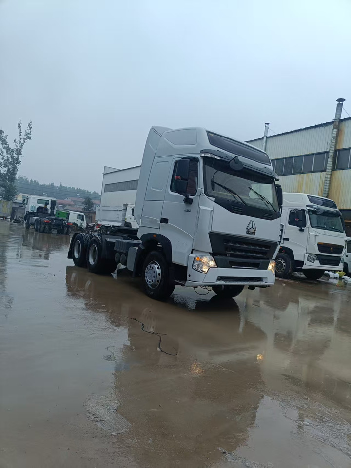 SINOTRUK HOWO A7 - Τράκτορας: φωτογραφία 1 SINOTRUK HOWO A7 - Τράκτορας: φωτογραφία 1