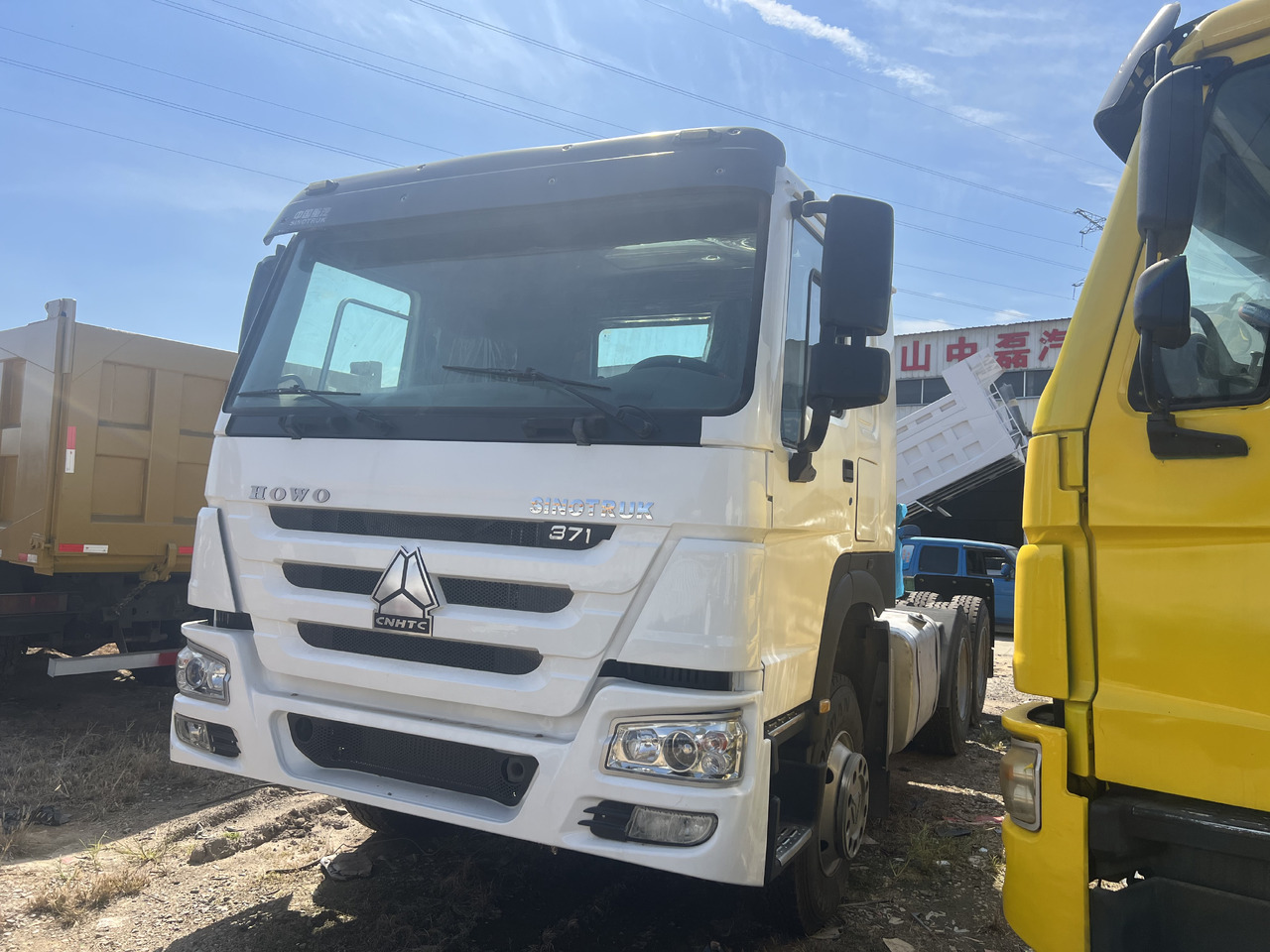 SINOTRUK HOWO trailer head - Τράκτορας: φωτογραφία 5 SINOTRUK HOWO trailer head - Τράκτορας: φωτογραφία 5
