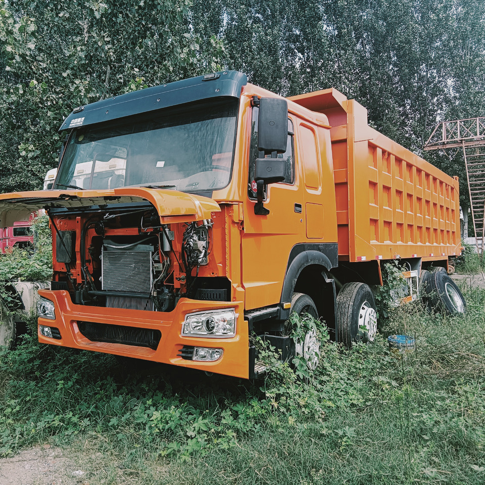 SINOTRUK HOWO - Φορτηγό ανατρεπόμενο: φωτογραφία 1 SINOTRUK HOWO - Φορτηγό ανατρεπόμενο: φωτογραφία 1