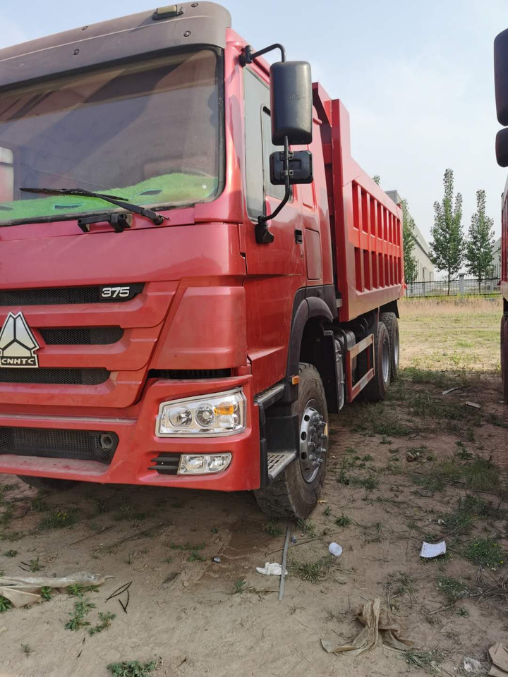 SINOTRUK HOWO - Φορτηγό ανατρεπόμενο: φωτογραφία 1 SINOTRUK HOWO - Φορτηγό ανατρεπόμενο: φωτογραφία 1