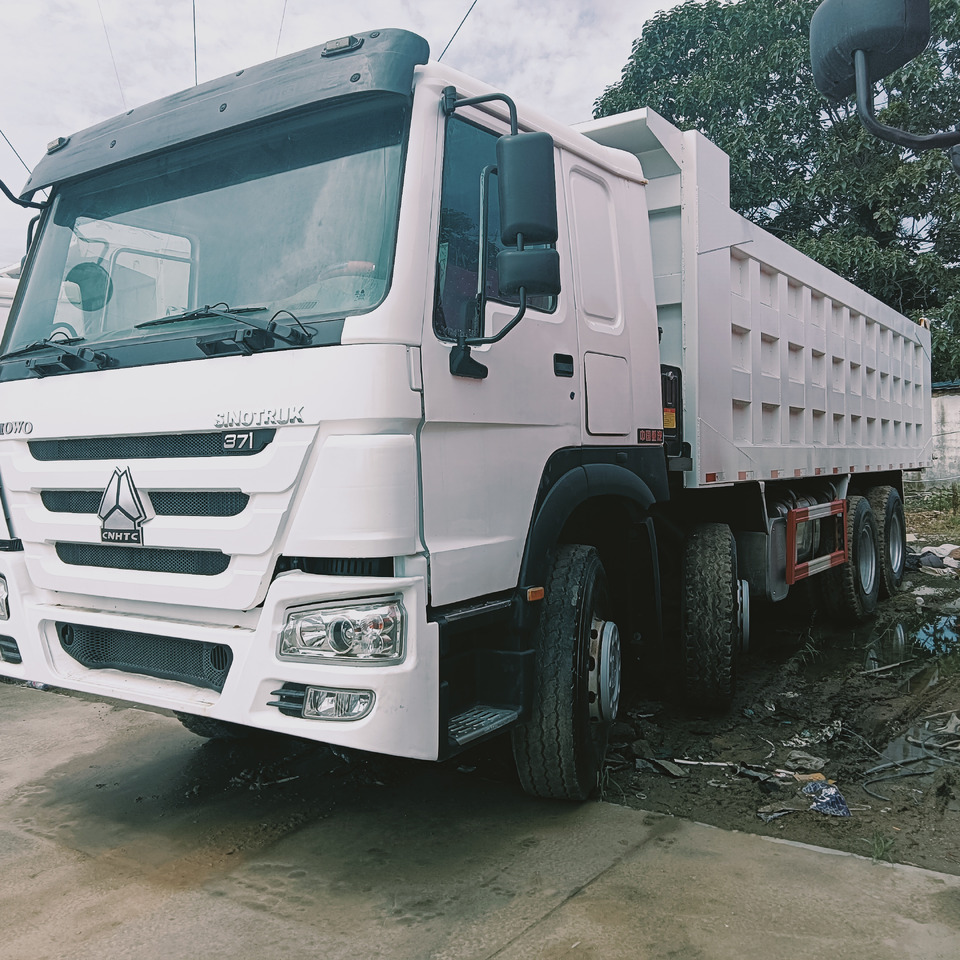 SINOTRUK HOWO - Φορτηγό ανατρεπόμενο: φωτογραφία 5 SINOTRUK HOWO - Φορτηγό ανατρεπόμενο: φωτογραφία 5