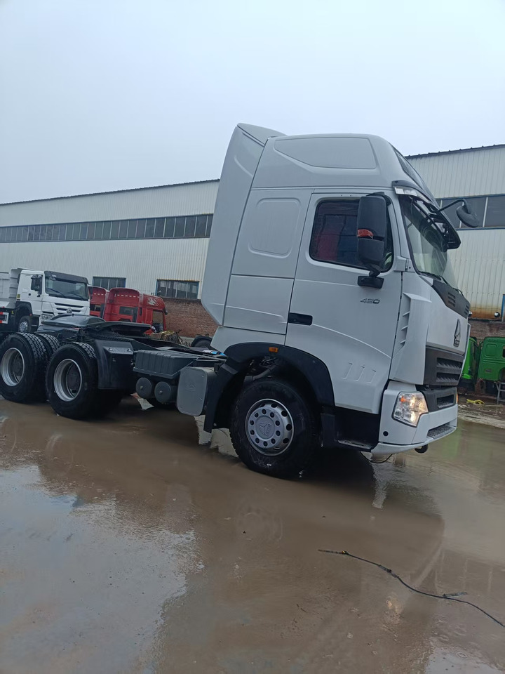 SINOTRUK HOWO - Τράκτορας: φωτογραφία 2 SINOTRUK HOWO - Τράκτορας: φωτογραφία 2