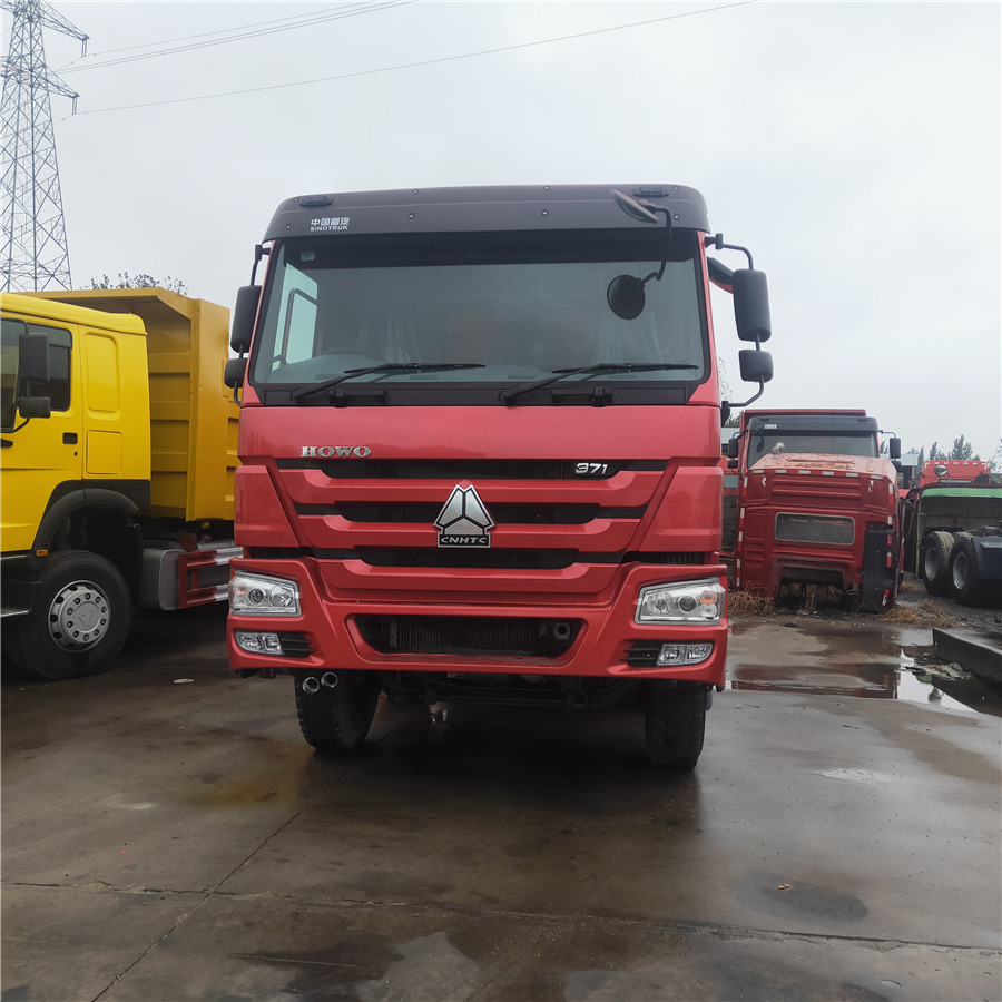 SINOTRUK HOWO - Φορτηγό ανατρεπόμενο: φωτογραφία 1 SINOTRUK HOWO - Φορτηγό ανατρεπόμενο: φωτογραφία 1