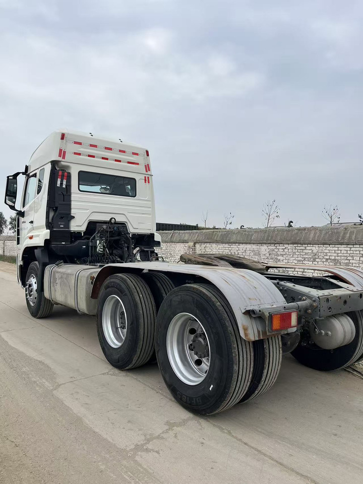 SINOTRUK Haohan - Τράκτορας: φωτογραφία 4 SINOTRUK Haohan - Τράκτορας: φωτογραφία 4