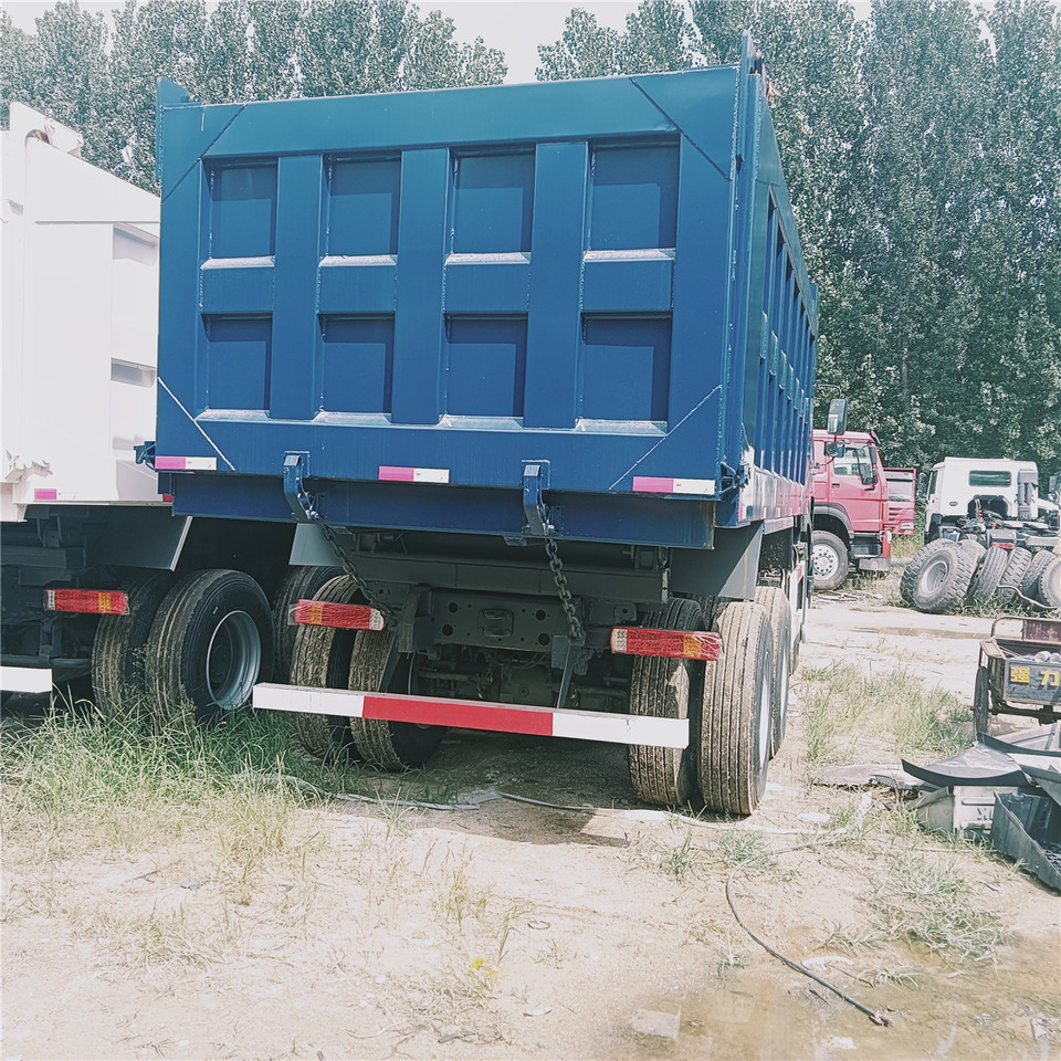 SINOTRUK Howo - Φορτηγό ανατρεπόμενο: φωτογραφία 2 SINOTRUK Howo - Φορτηγό ανατρεπόμενο: φωτογραφία 2