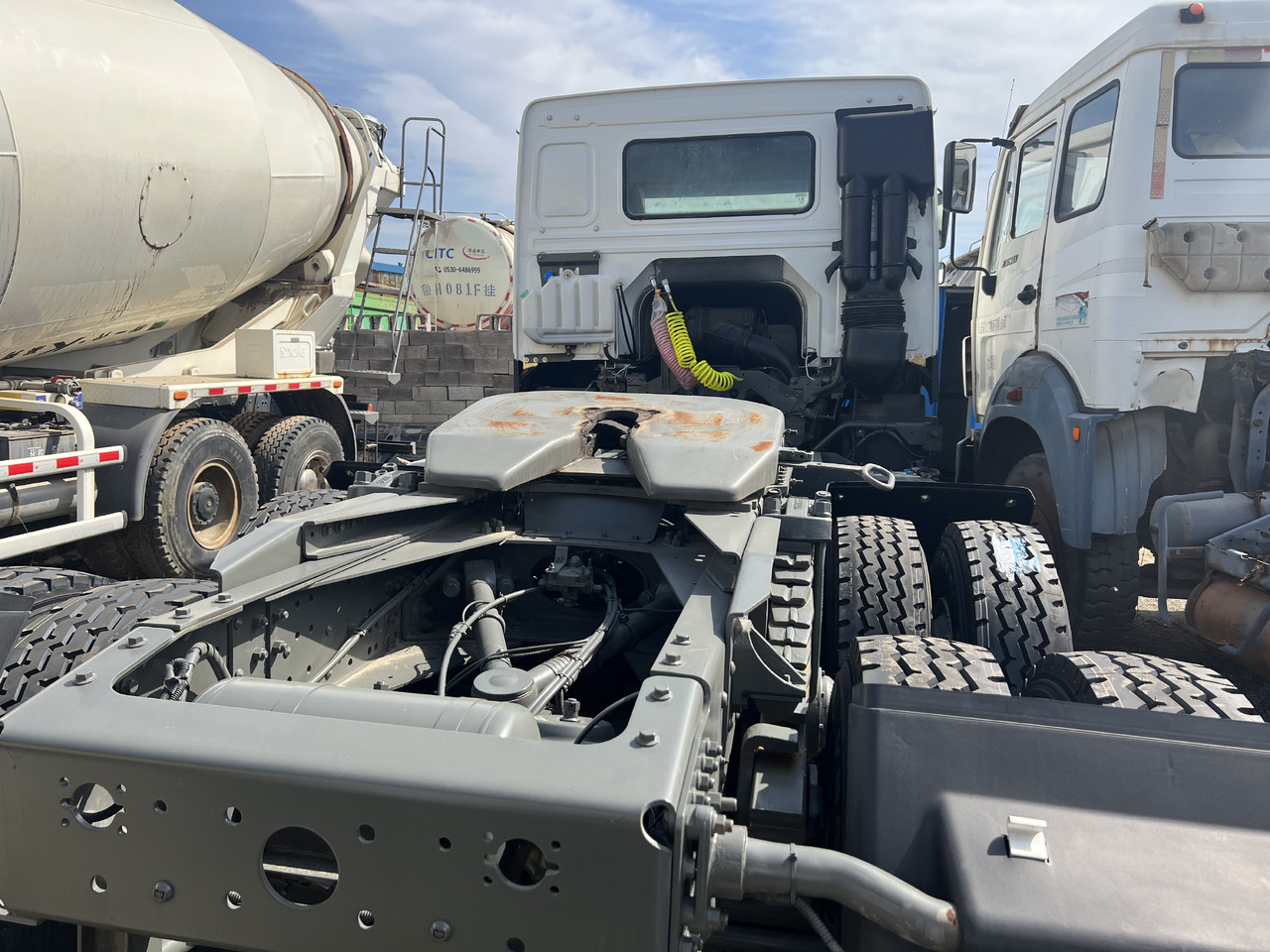 Τράκτορας SINOTRUK Trailer head: φωτογραφία 7