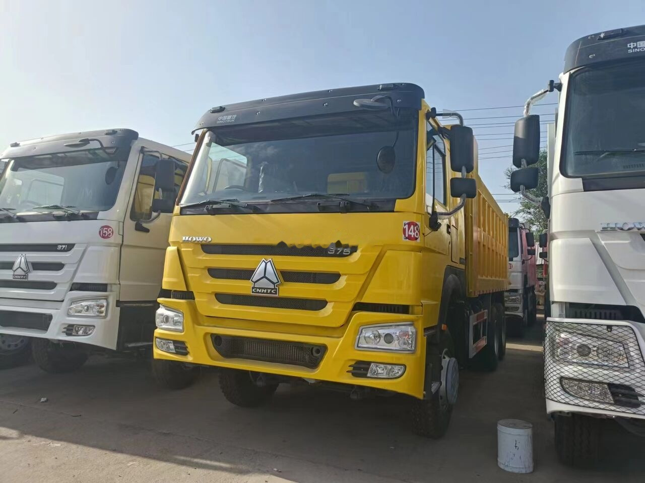Sinotruk Howo 375 - Φορτηγό ανατρεπόμενο: φωτογραφία 4 Sinotruk Howo 375 - Φορτηγό ανατρεπόμενο: φωτογραφία 4