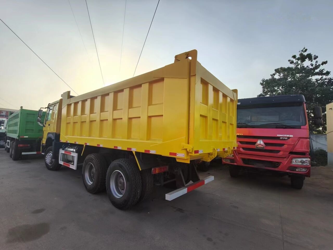 Sinotruk Howo 375 - Φορτηγό ανατρεπόμενο: φωτογραφία 2 Sinotruk Howo 375 - Φορτηγό ανατρεπόμενο: φωτογραφία 2