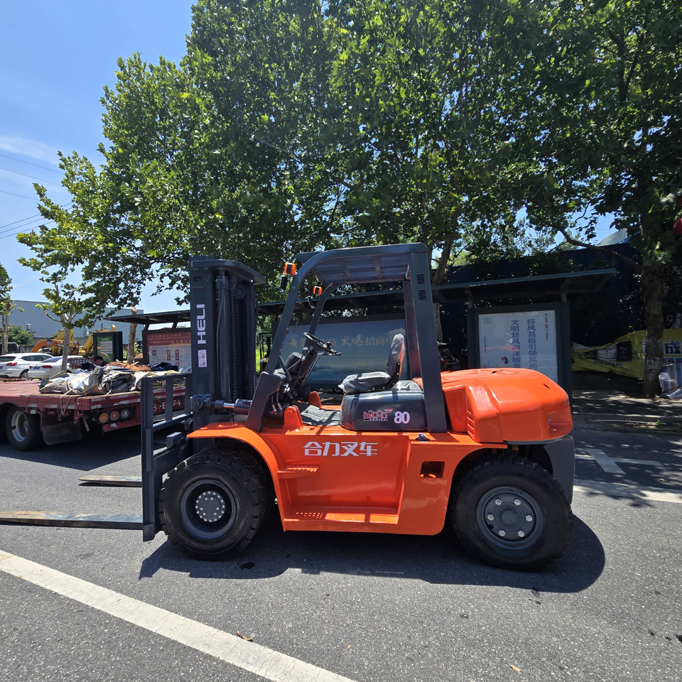 Toyota FD35 - Πετρελαιοκίνητο περονοφόρο: φωτογραφία 1 Toyota FD35 - Πετρελαιοκίνητο περονοφόρο: φωτογραφία 1