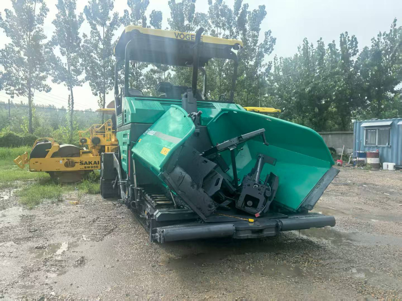 VÖGELE Super 1880-3L - Διαστρωτήρας ασφάλτου: φωτογραφία 3 VÖGELE Super 1880-3L - Διαστρωτήρας ασφάλτου: φωτογραφία 3
