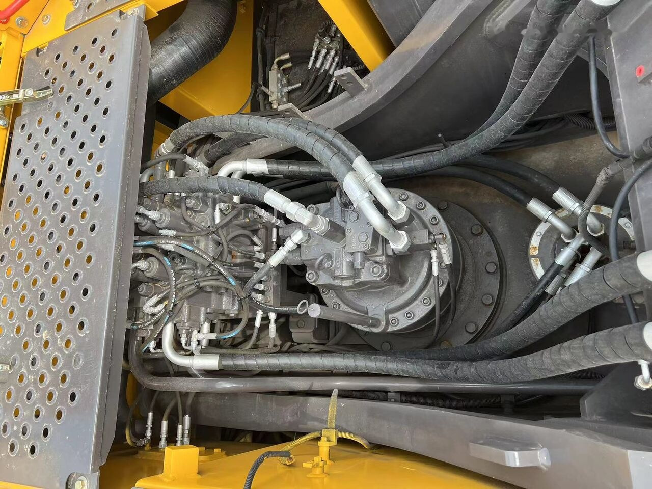 Volvo EC300D - Ερπυστριοφόρος εκσκαφέας: φωτογραφία 4 Volvo EC300D - Ερπυστριοφόρος εκσκαφέας: φωτογραφία 4