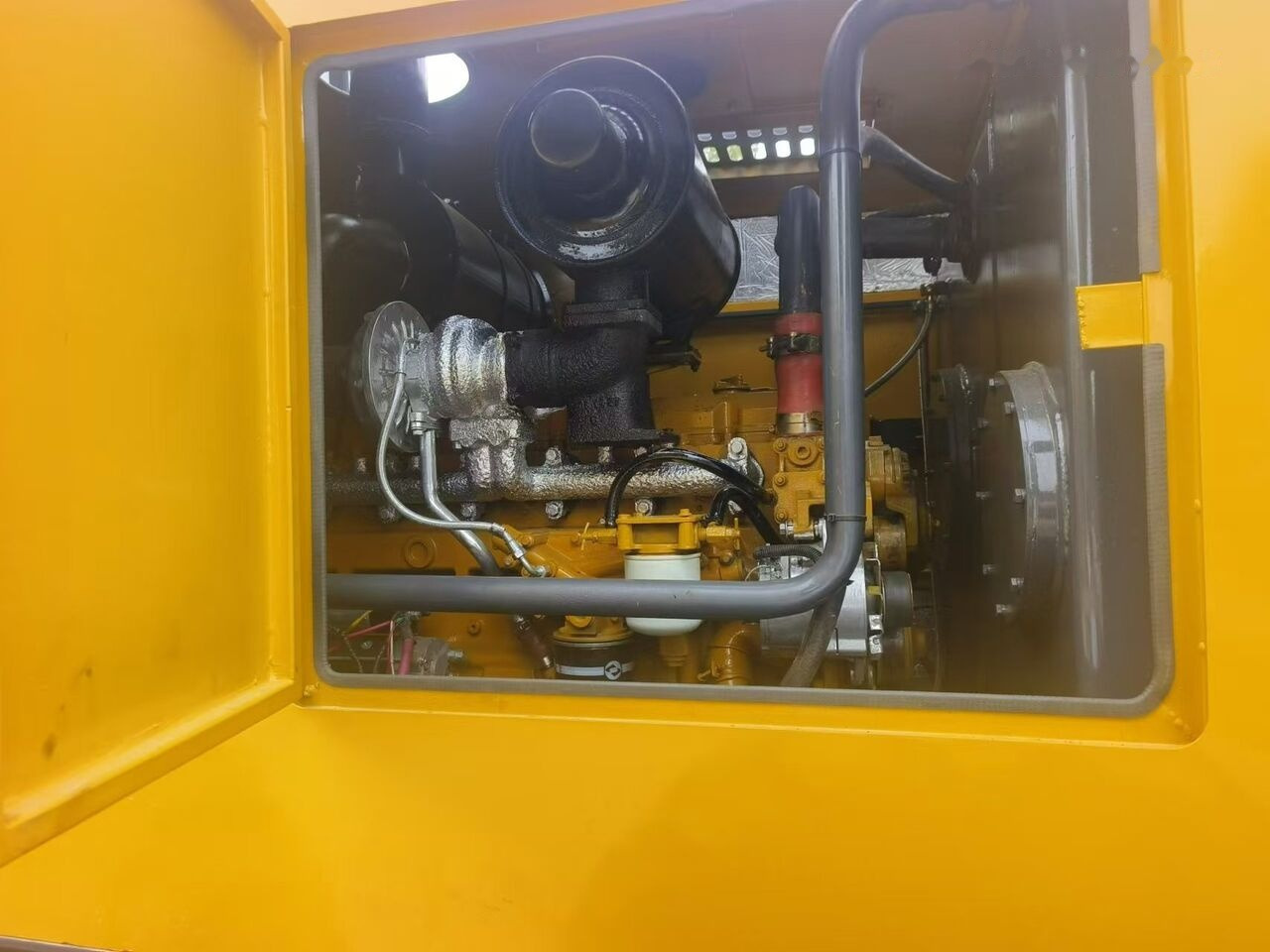 Γκρέιντερ XCMG GR1803: φωτογραφία 9 Γκρέιντερ XCMG GR1803: φωτογραφία 9