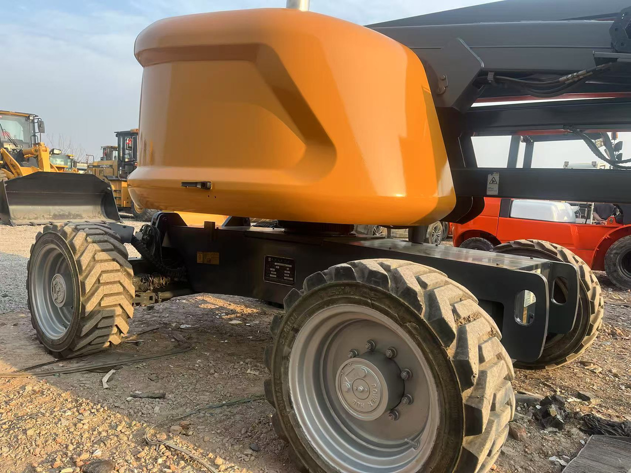 XCMG GTBZ14 aerial platform - Φορτηγό με εναέρια πλατφόρμα: φωτογραφία 4 XCMG GTBZ14 aerial platform - Φορτηγό με εναέρια πλατφόρμα: φωτογραφία 4