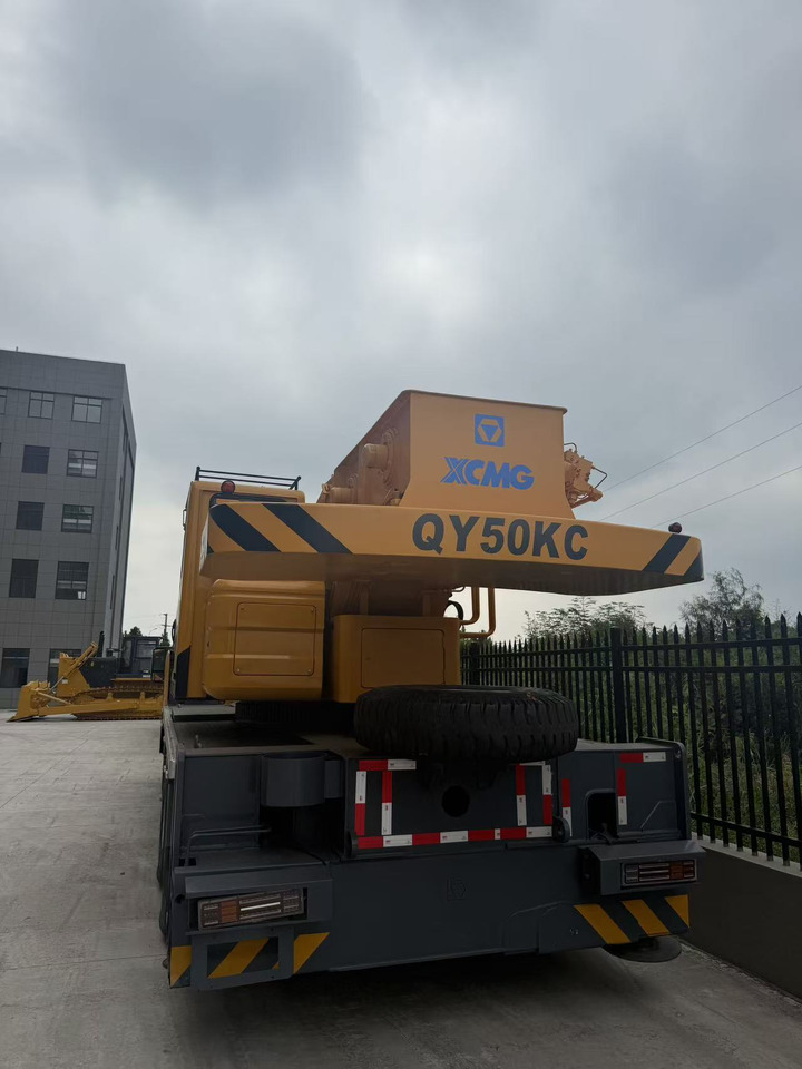 XCMG QY50KC - Φορτηγό με γερανό: φωτογραφία 4 XCMG QY50KC - Φορτηγό με γερανό: φωτογραφία 4