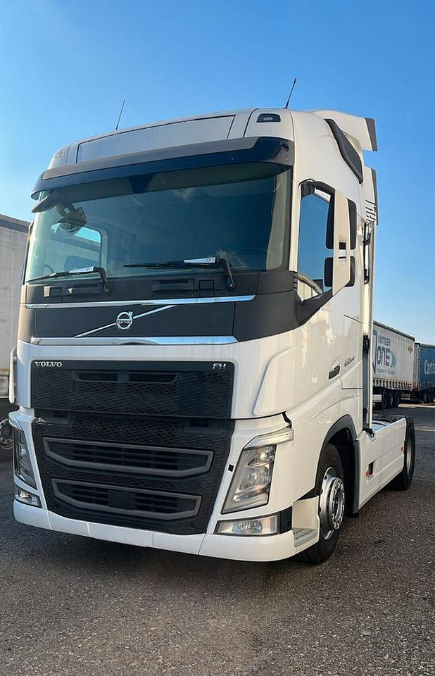 Volvo FH 460 Euro 6 Globetrotter 2018 - Τράκτορας: φωτογραφία 2 Volvo FH 460 Euro 6 Globetrotter 2018 - Τράκτορας: φωτογραφία 2