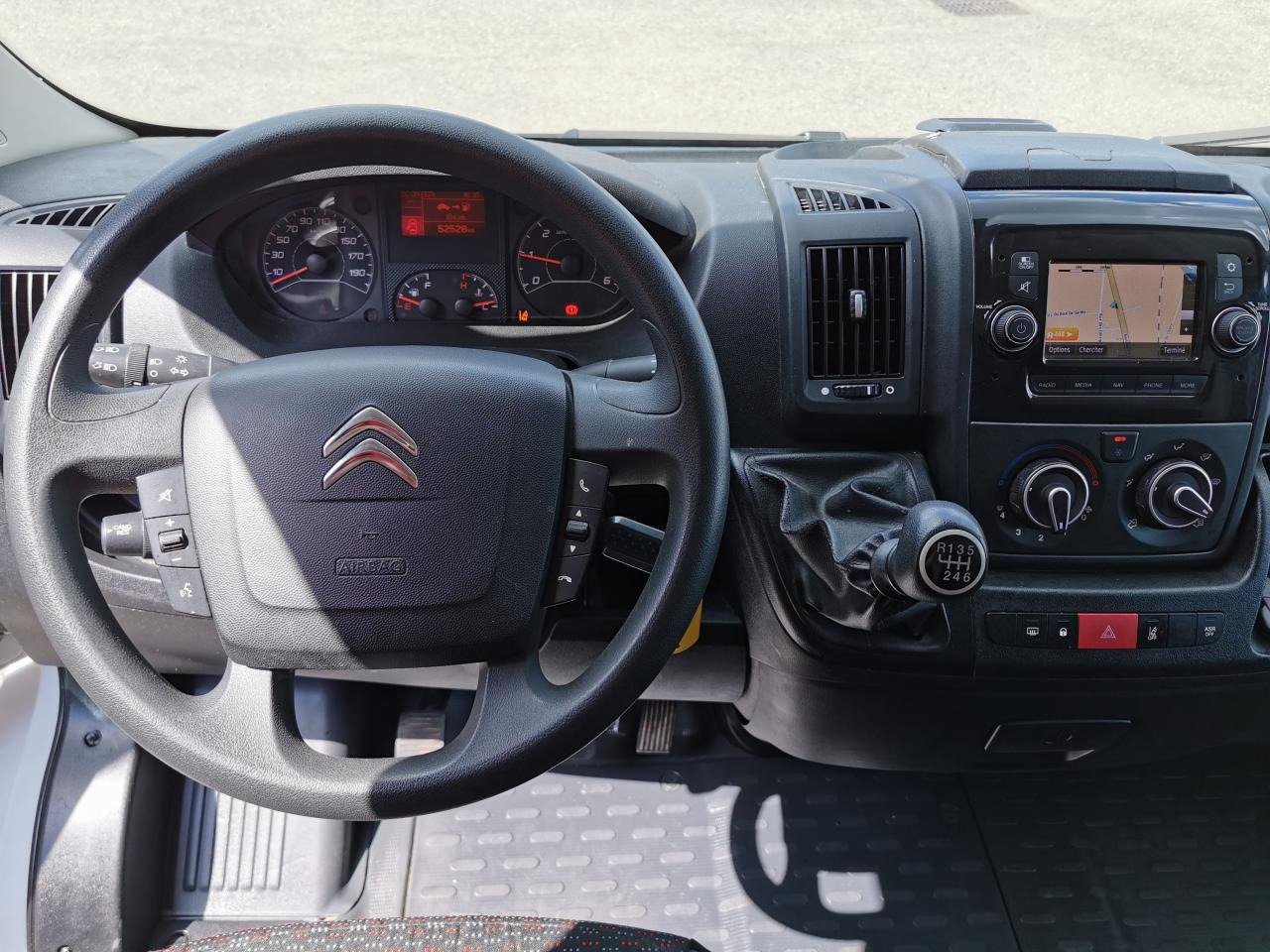 CITROEN Jumper 3.5t L2H2 2.2 HDi S&S - 140 III FOURGON TOLE Fourgon Tolé 35 L2H2 PHASE 3 - Βαν: φωτογραφία 4 CITROEN Jumper 3.5t L2H2 2.2 HDi S&S - 140 III FOURGON TOLE Fourgon Tolé 35 L2H2 PHASE 3 - Βαν: φωτογραφία 4