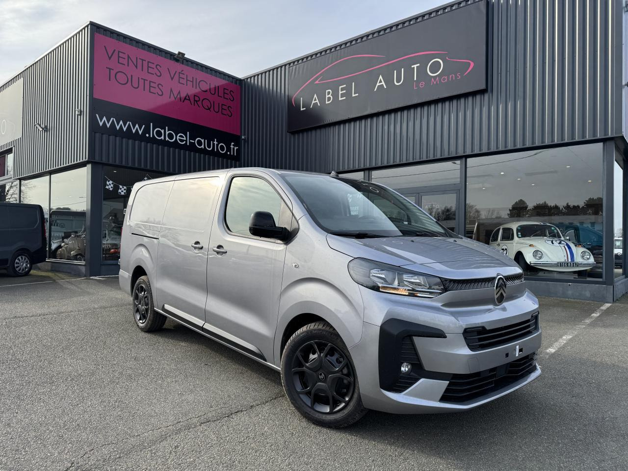 CITROEN Jumpy XL 2.0 BlueHDi - 180 S&S - BV EAT8 III FOURGON . PHASE 2 - Βαν: φωτογραφία 1 CITROEN Jumpy XL 2.0 BlueHDi - 180 S&S - BV EAT8 III FOURGON . PHASE 2 - Βαν: φωτογραφία 1