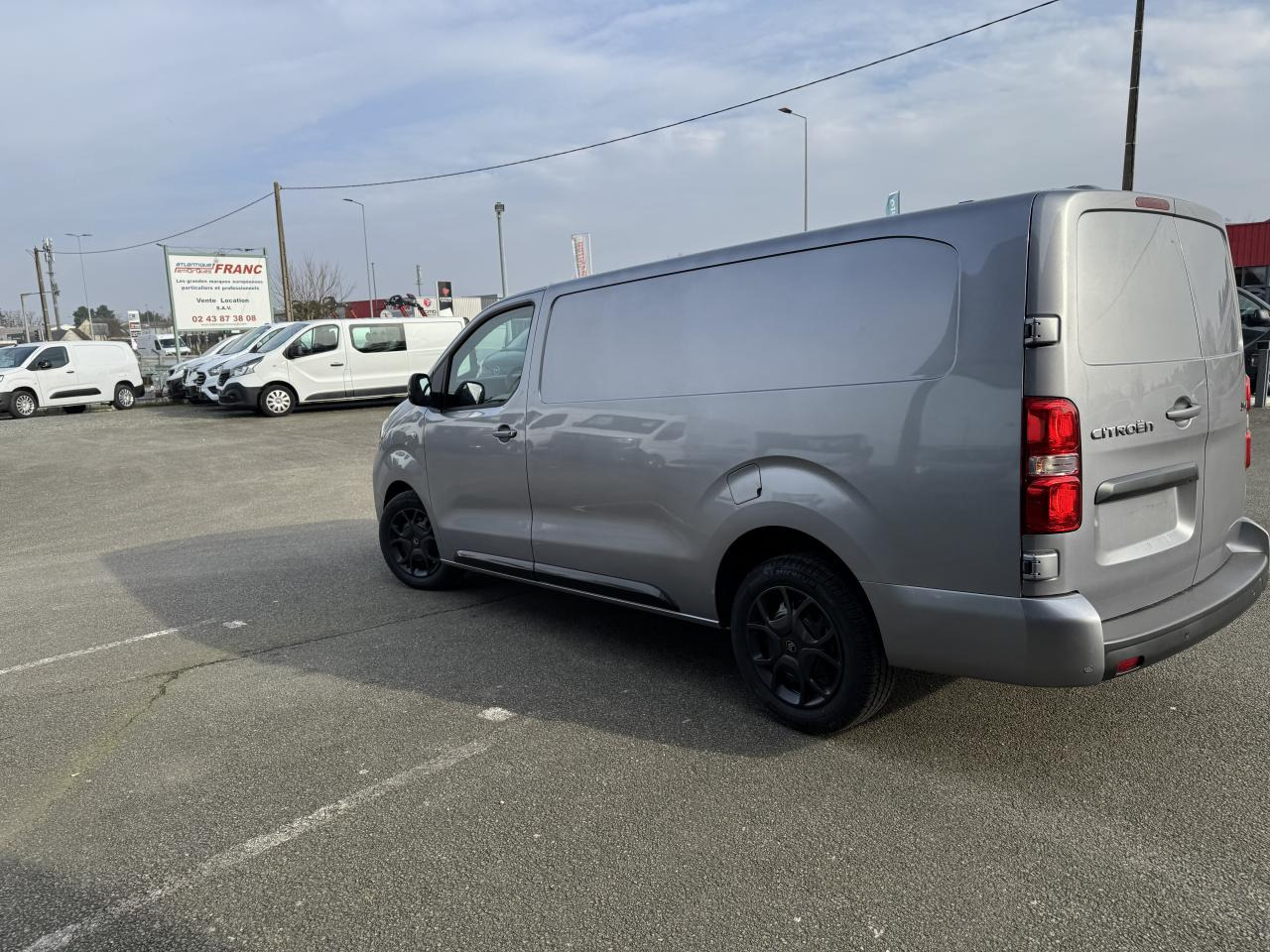 Καινούριο Βαν CITROEN jumpy 2 PLACES XL 2.0 BLUEHDI 180CH S&S PACK PREMIUM CONNECT EAT8: φωτογραφία 7 Καινούριο Βαν CITROEN jumpy 2 PLACES XL 2.0 BLUEHDI 180CH S&S PACK PREMIUM CONNECT EAT8: φωτογραφία 7