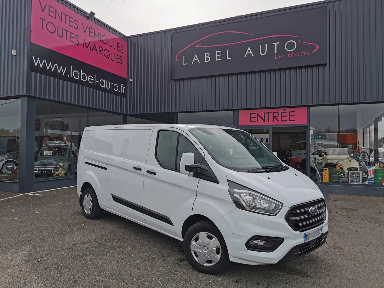 Ford Transit Custom 300 L2H1 2.0 ECOBLUE 130 HYBRID TREND BUSINESS - Βαν: φωτογραφία 1 Ford Transit Custom 300 L2H1 2.0 ECOBLUE 130 HYBRID TREND BUSINESS - Βαν: φωτογραφία 1