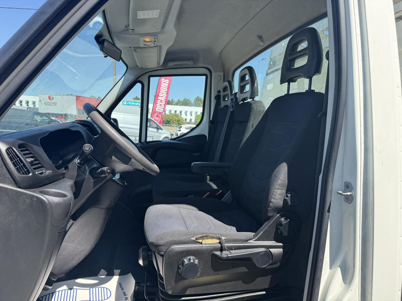 IVECO Daily 35 C 14 S&S (Quad-Leaf) CHASSIS CABINE 2014 35C/35S Chassis cabine 35 C Epmt.3.45 PHASE 3 - Όχημα με ανατρεπομενη καροτσα: φωτογραφία 5 IVECO Daily 35 C 14 S&S (Quad-Leaf) CHASSIS CABINE 2014 35C/35S Chassis cabine 35 C Epmt.3.45 PHASE 3 - Όχημα με ανατρεπομενη καροτσα: φωτογραφία 5
