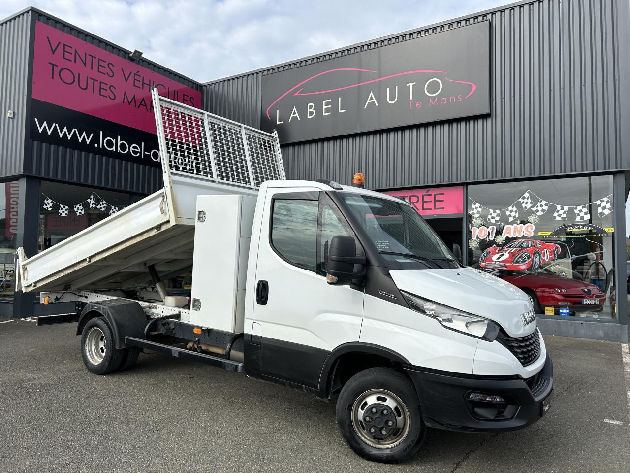 IVECO Daily 35 C 14 S&S (Quad-Leaf) CHASSIS CABINE 2014 35C/35S Chassis cabine 35 C Epmt.3.75 PHASE 3 - Όχημα με ανατρεπομενη καροτσα: φωτογραφία 1 IVECO Daily 35 C 14 S&S (Quad-Leaf) CHASSIS CABINE 2014 35C/35S Chassis cabine 35 C Epmt.3.75 PHASE 3 - Όχημα με ανατρεπομενη καροτσα: φωτογραφία 1