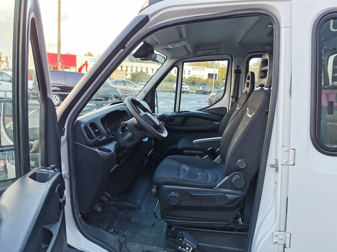 Iveco Daily 35C14 EMPATTEMENT 3750 - Όχημα με ανατρεπομενη καροτσα: φωτογραφία 5 Iveco Daily 35C14 EMPATTEMENT 3750 - Όχημα με ανατρεπομενη καροτσα: φωτογραφία 5