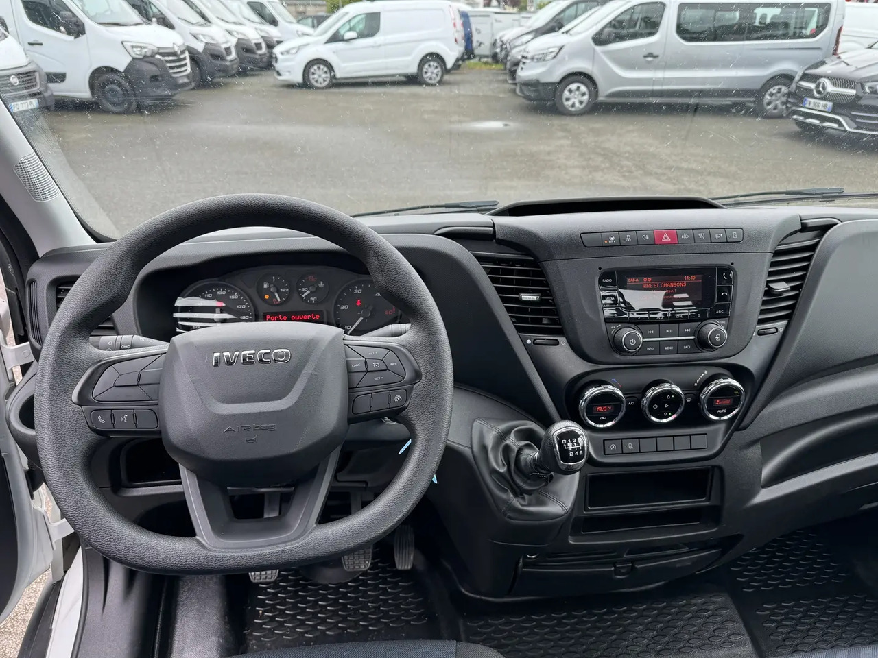 Iveco Daily 35S16 EMPATTEMENT 4100 - Φορτηγό ρυμούλκησης: φωτογραφία 4 Iveco Daily 35S16 EMPATTEMENT 4100 - Φορτηγό ρυμούλκησης: φωτογραφία 4