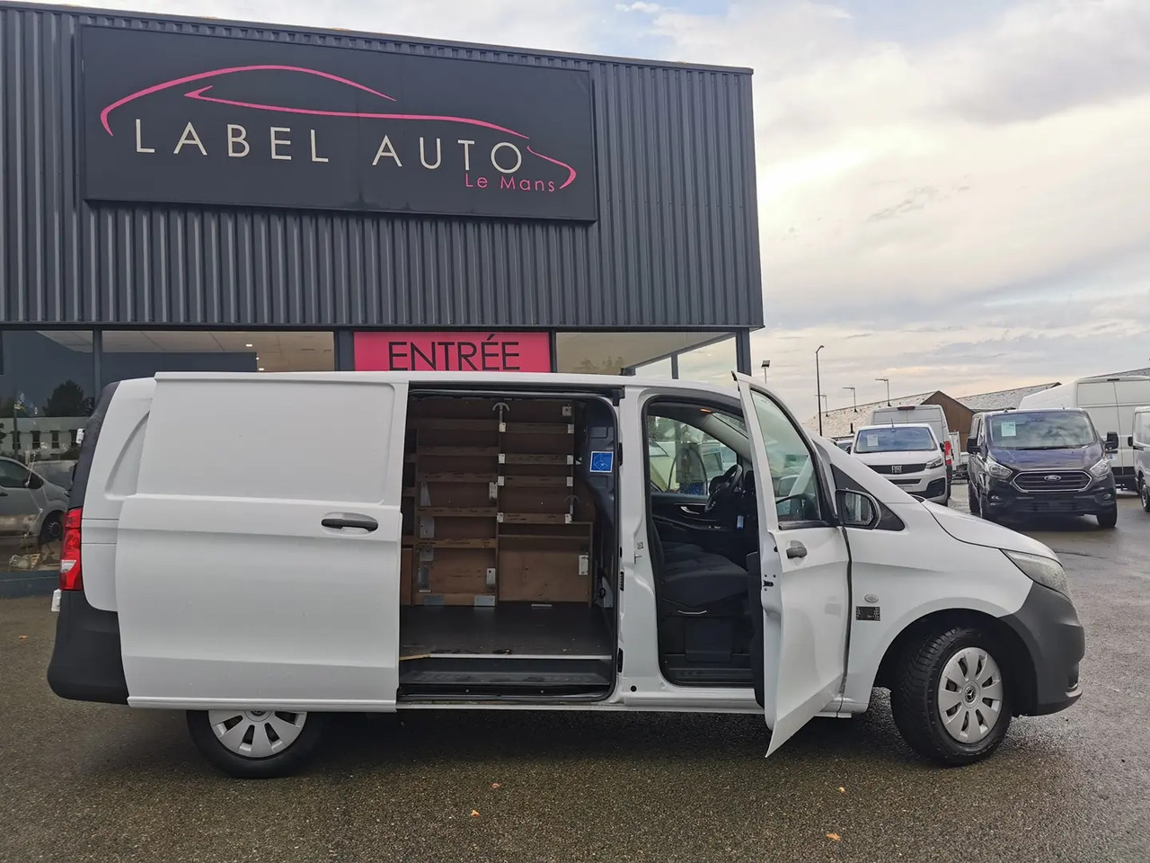 Βαν Mercedes Vito 114 CDI LONG FIRST PROPULSION 9G-TRONIC: φωτογραφία 9