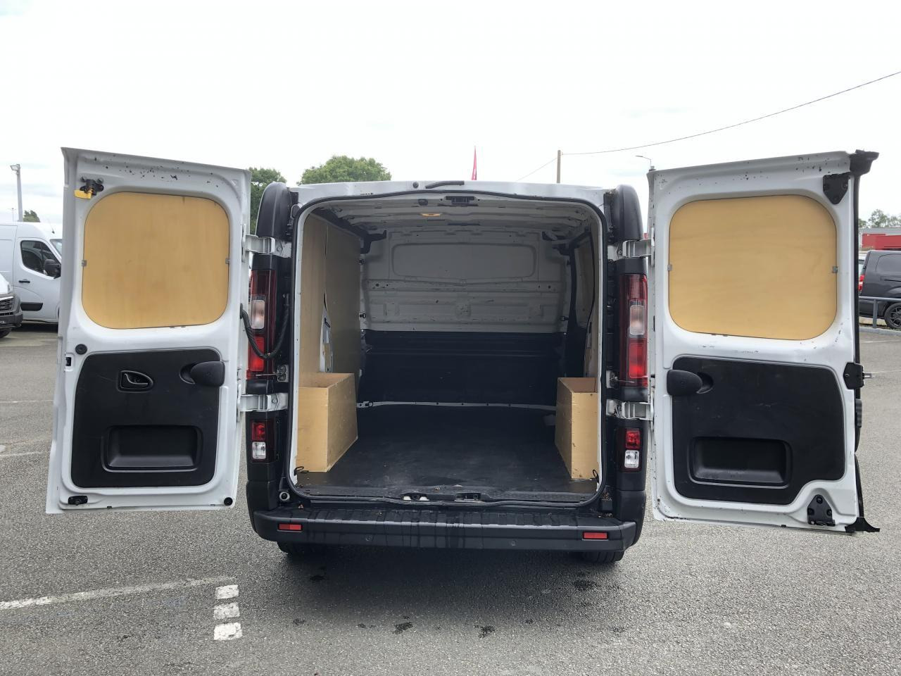 Nissan Primastar L1H1 2T8 2.0 DCI 150CH N-CONNECTA DCT GPS KIT BOIS - Βαν: φωτογραφία 2 Nissan Primastar L1H1 2T8 2.0 DCI 150CH N-CONNECTA DCT GPS KIT BOIS - Βαν: φωτογραφία 2