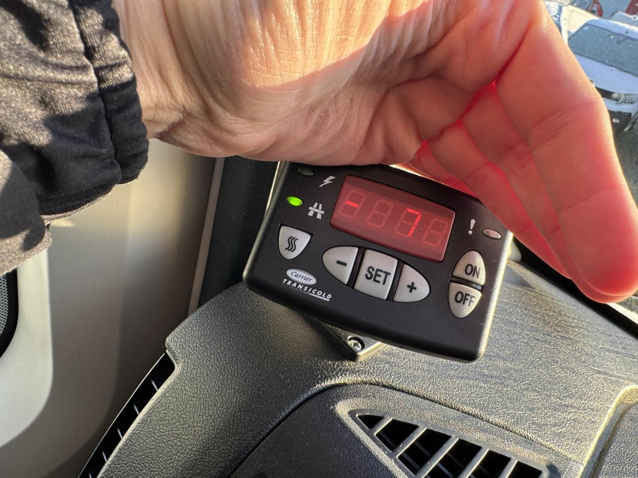 PEUGEOT Boxer Asphalt 330 L2H2 2.2 BlueHDi S&S - 140 ch Fourgon Tolé Frigorifique - Βαν: φωτογραφία 3 PEUGEOT Boxer Asphalt 330 L2H2 2.2 BlueHDi S&S - 140 ch Fourgon Tolé Frigorifique - Βαν: φωτογραφία 3