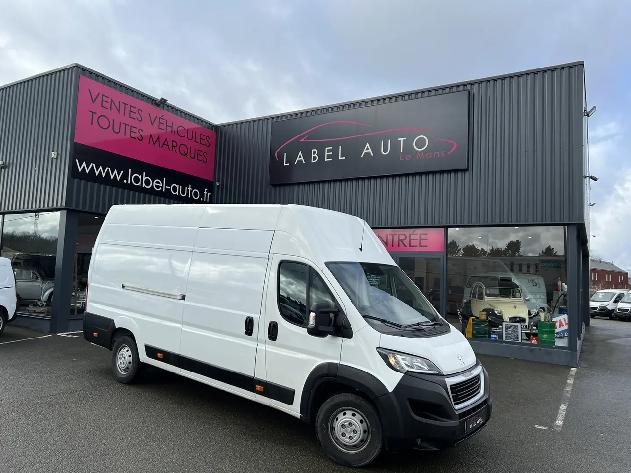 Peugeot Boxer 435 L4H3 2.2 BLUEHDI S&S 140CH ASPHALT - Βαν: φωτογραφία 1 Peugeot Boxer 435 L4H3 2.2 BLUEHDI S&S 140CH ASPHALT - Βαν: φωτογραφία 1