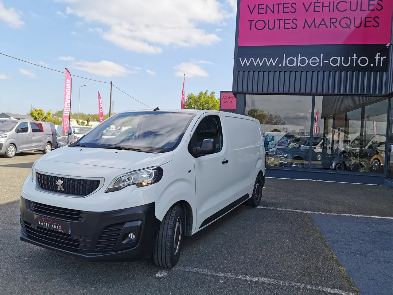 Peugeot Expert LONG 2.0 BLUEHDI 180CH S&S ASPHALT EAT8 - Βαν: φωτογραφία 5 Peugeot Expert LONG 2.0 BLUEHDI 180CH S&S ASPHALT EAT8 - Βαν: φωτογραφία 5
