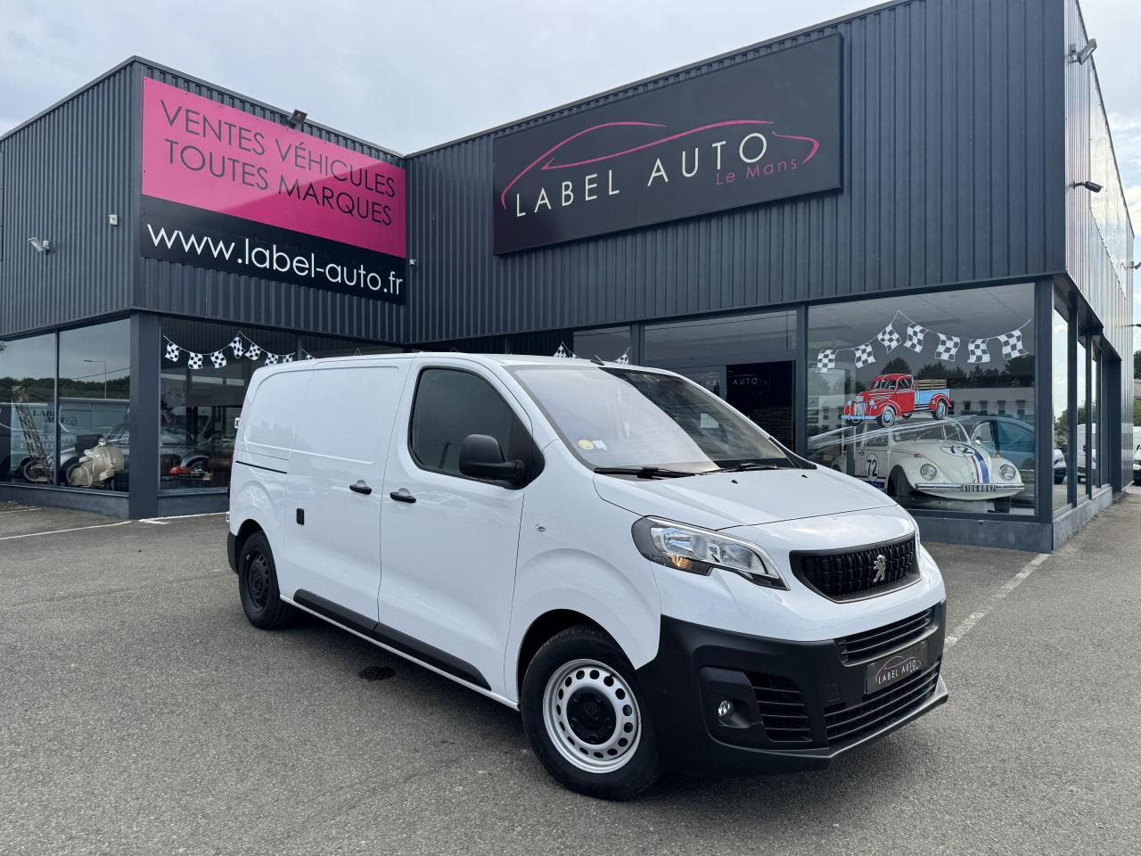 Peugeot Expert STANDARD 2.0 BLUEHDI 180CH S&S ASPHALT EAT8 - Βαν: φωτογραφία 1 Peugeot Expert STANDARD 2.0 BLUEHDI 180CH S&S ASPHALT EAT8 - Βαν: φωτογραφία 1