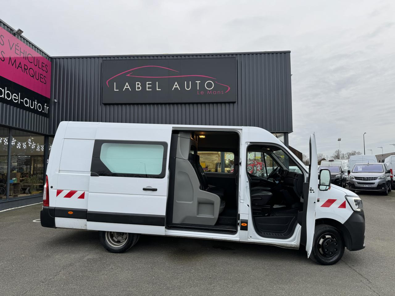 RENAULT Master Confort R3500RJ L3H2 2.3DCI 165CH CABINE APPROFONDIE 6 PLACES - Βαν: φωτογραφία 3 RENAULT Master Confort R3500RJ L3H2 2.3DCI 165CH CABINE APPROFONDIE 6 PLACES - Βαν: φωτογραφία 3