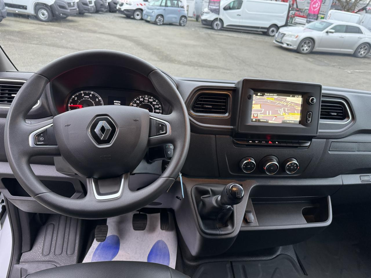 RENAULT Master Confort R3500RJ L3H2 2.3DCI 165CH CABINE APPROFONDIE 6 PLACES - Βαν: φωτογραφία 4 RENAULT Master Confort R3500RJ L3H2 2.3DCI 165CH CABINE APPROFONDIE 6 PLACES - Βαν: φωτογραφία 4