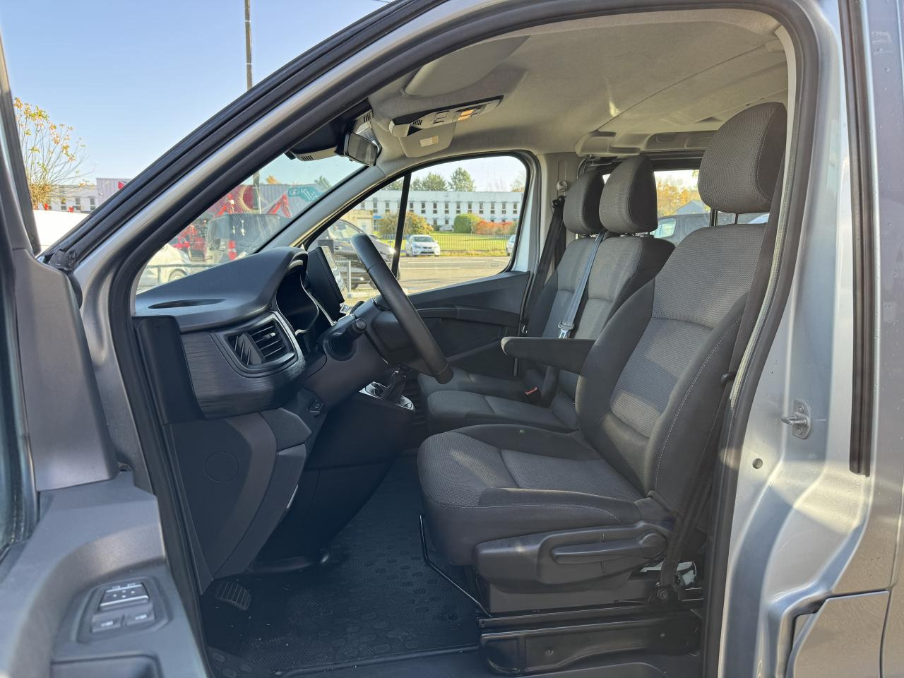 RENAULT Trafic L2 2.0 Energy dCi - 150 - S&S III COMBI Combi Zen L2H1 PHASE 3 - Άλλα μηχανήματα: φωτογραφία 5 RENAULT Trafic L2 2.0 Energy dCi - 150 - S&S III COMBI Combi Zen L2H1 PHASE 3 - Άλλα μηχανήματα: φωτογραφία 5