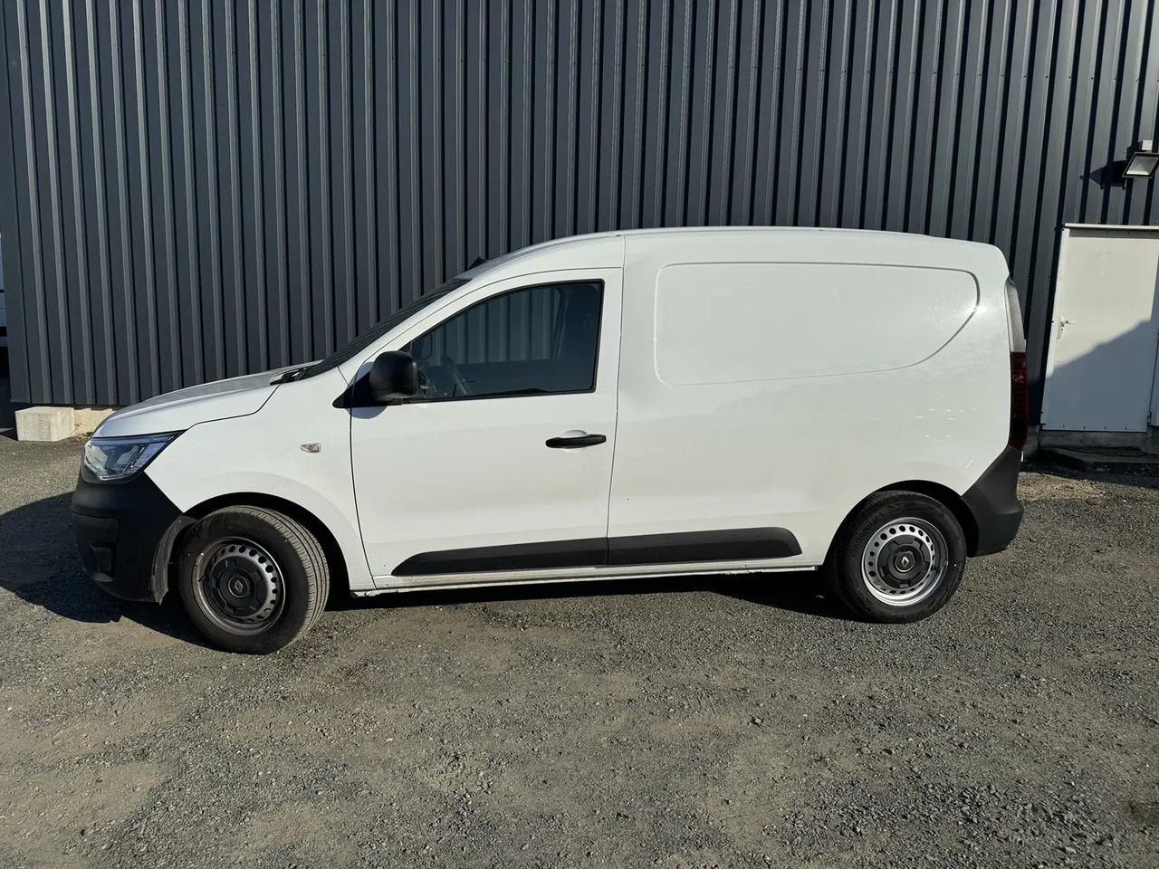 Renault Express 1.5 BLUE DCI 95CH CONFORT 22 - Διπλοκάμπινο ελαφρύ επαγγελματικό: φωτογραφία 3 Renault Express 1.5 BLUE DCI 95CH CONFORT 22 - Διπλοκάμπινο ελαφρύ επαγγελματικό: φωτογραφία 3