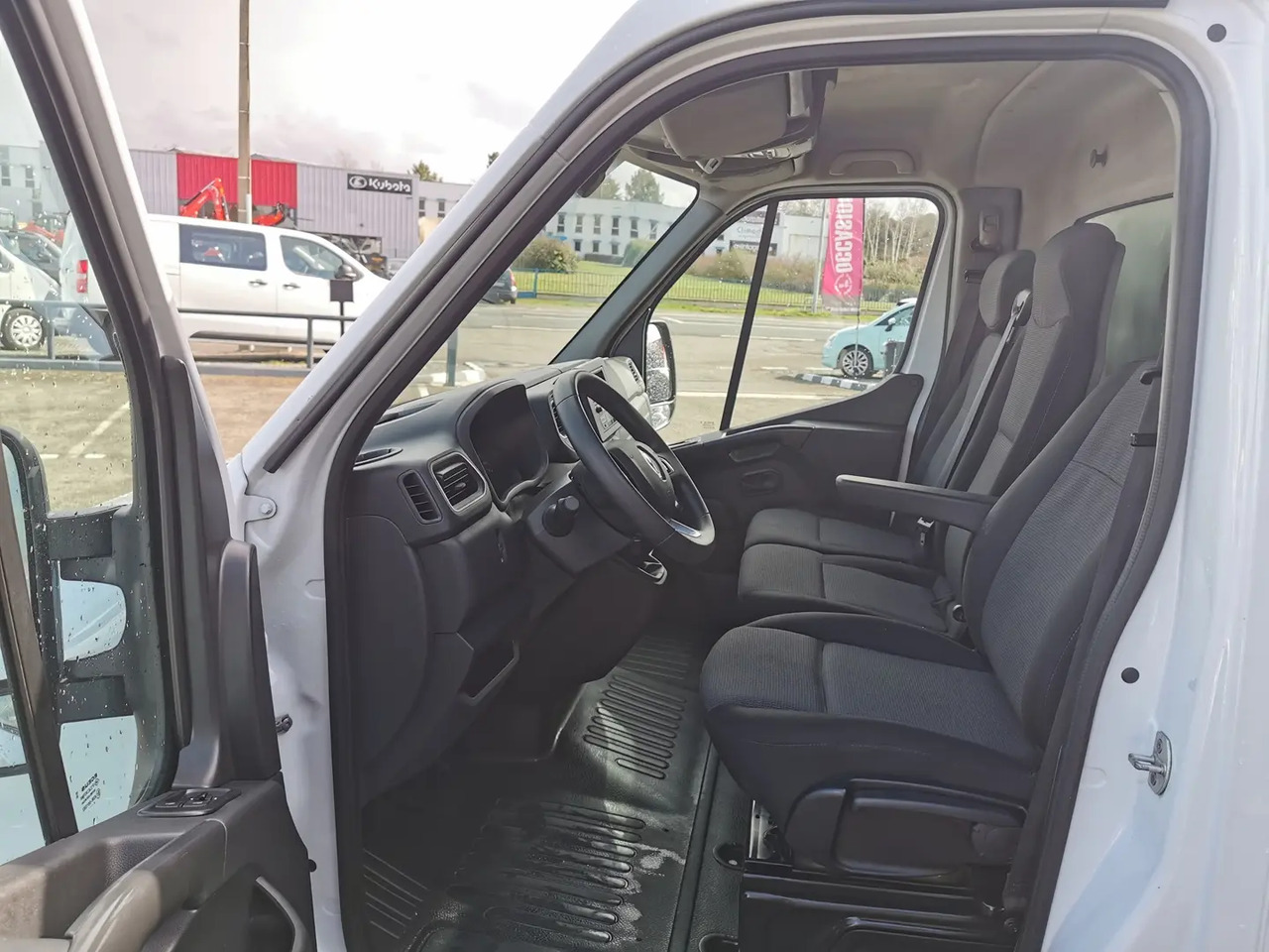Renault Master R3500RJ L3 2.3 DCI 130CH + COFFRE CONFORT EUROVI - Όχημα με ανατρεπομενη καροτσα: φωτογραφία 5 Renault Master R3500RJ L3 2.3 DCI 130CH + COFFRE CONFORT EUROVI - Όχημα με ανατρεπομενη καροτσα: φωτογραφία 5