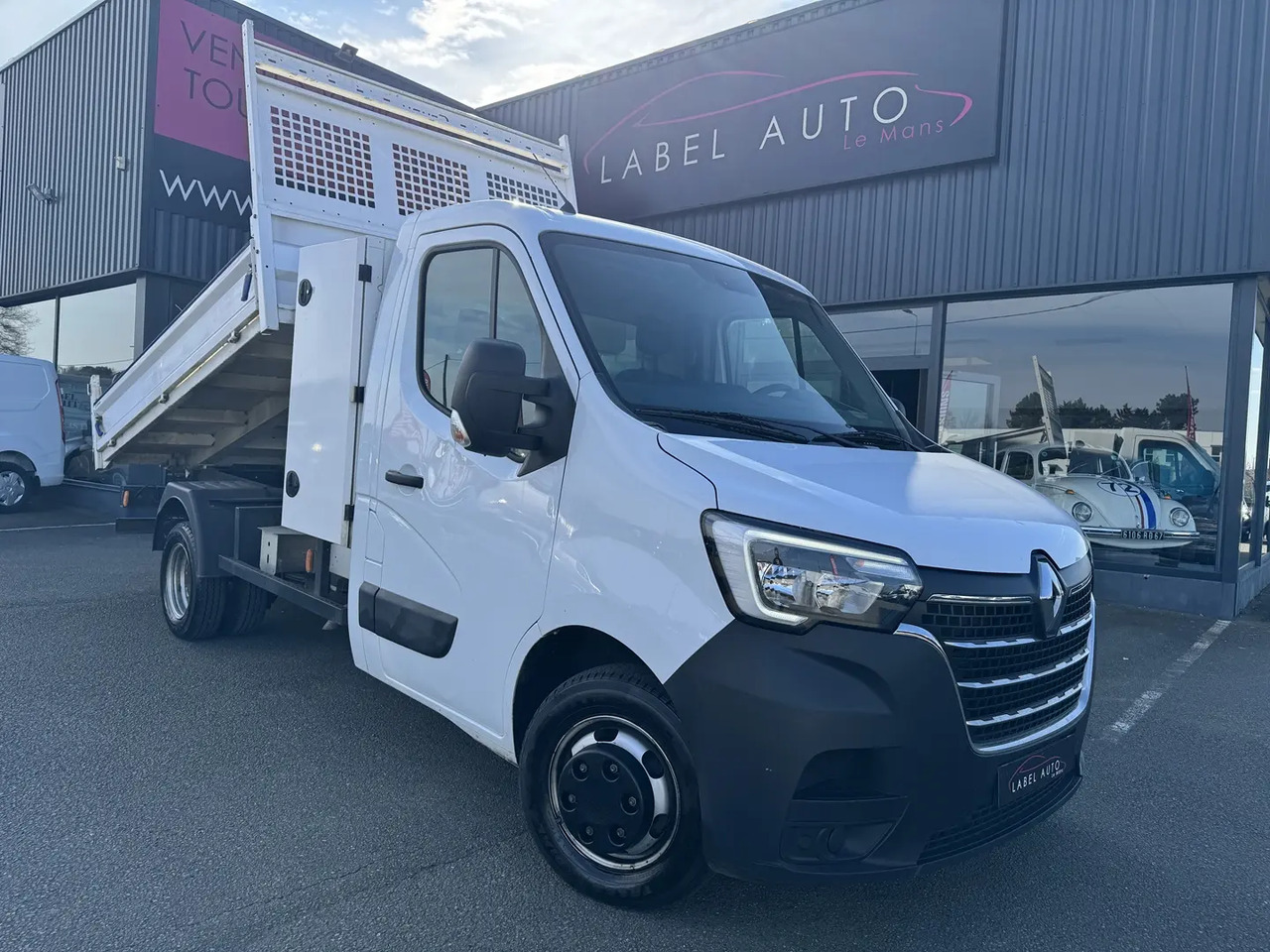 Renault Master R3500RJ L3 2.3 DCI 130CH + COFFRE CONFORT EUROVI - Όχημα με ανατρεπομενη καροτσα: φωτογραφία 1 Renault Master R3500RJ L3 2.3 DCI 130CH + COFFRE CONFORT EUROVI - Όχημα με ανατρεπομενη καροτσα: φωτογραφία 1