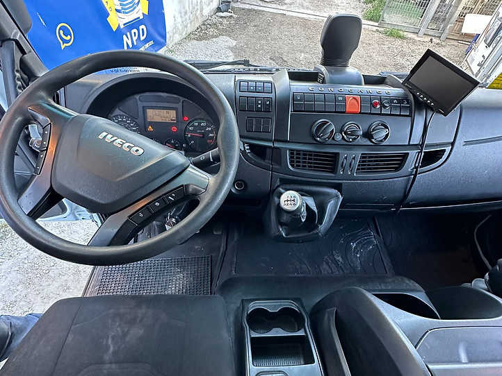 IVECO EUROCARGO 120E25 - Φορτηγό σασί: φωτογραφία 5 IVECO EUROCARGO 120E25 - Φορτηγό σασί: φωτογραφία 5