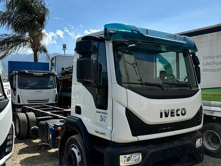 Iveco Eurocargo 120e22 - Φορτηγό σασί: φωτογραφία 1 Iveco Eurocargo 120e22 - Φορτηγό σασί: φωτογραφία 1