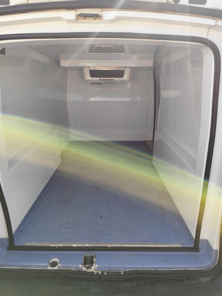 Fiat Scudo 1,2 L1H1 Mjt avec Cellule frigorifique intégrée - Επαγγελματικό αυτοκίνητο ψυγείο: φωτογραφία 4 Fiat Scudo 1,2 L1H1 Mjt avec Cellule frigorifique intégrée - Επαγγελματικό αυτοκίνητο ψυγείο: φωτογραφία 4