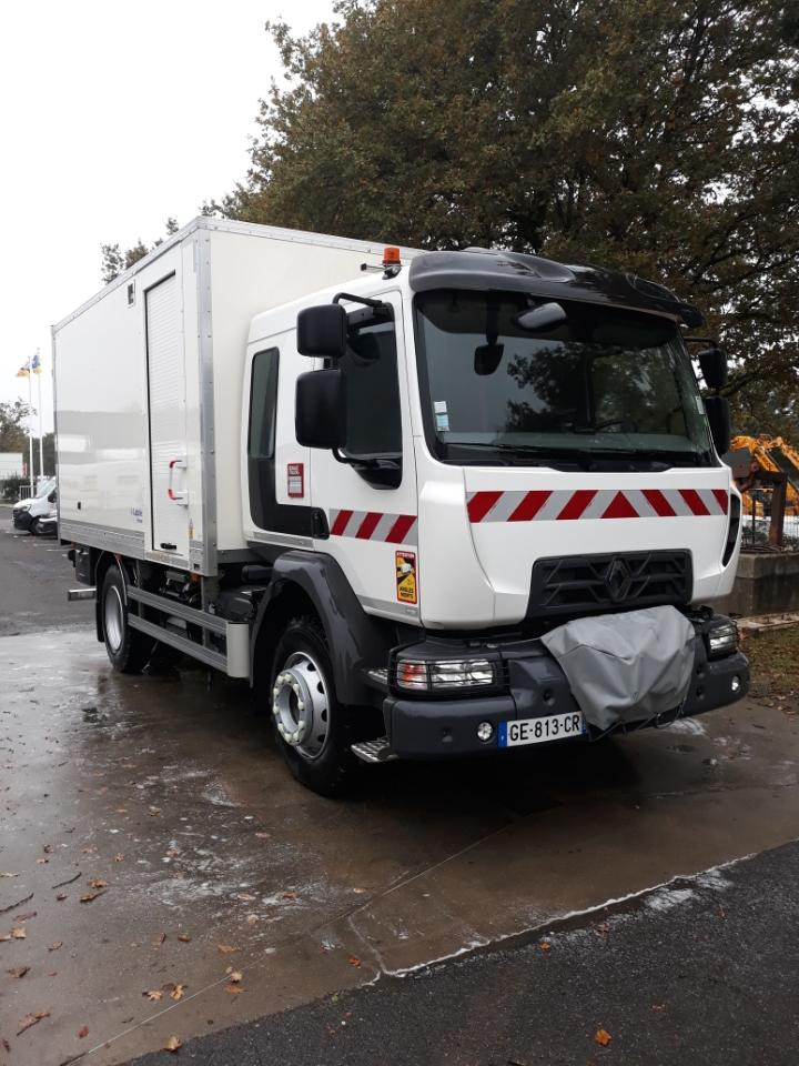 Renault D 13 HIGH K P4X2 280CV - Φορτηγό κόφα: φωτογραφία 2 Renault D 13 HIGH K P4X2 280CV - Φορτηγό κόφα: φωτογραφία 2
