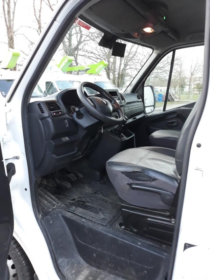Renault Master 145.35 FG Tronqué L2H2 Nacelle Pack éco - Φορτηγό με εναέρια πλατφόρμα: φωτογραφία 3 Renault Master 145.35 FG Tronqué L2H2 Nacelle Pack éco - Φορτηγό με εναέρια πλατφόρμα: φωτογραφία 3