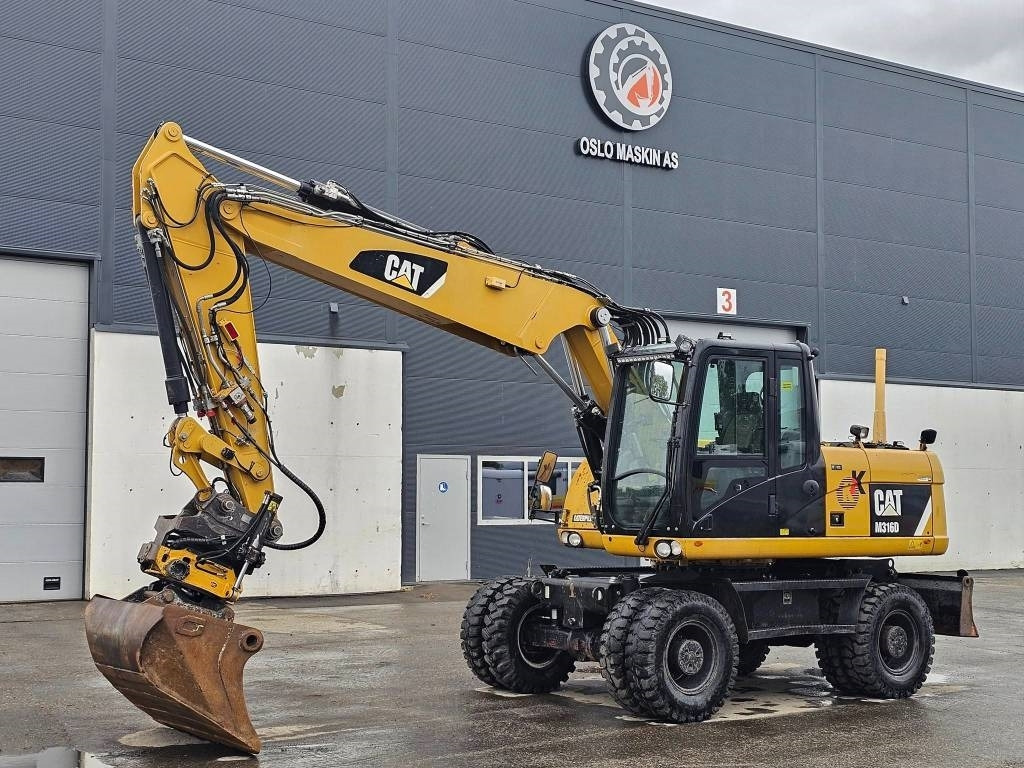 CAT M 316 D - Τροχοφόρος εκσκαφέας: φωτογραφία 1 CAT M 316 D - Τροχοφόρος εκσκαφέας: φωτογραφία 1