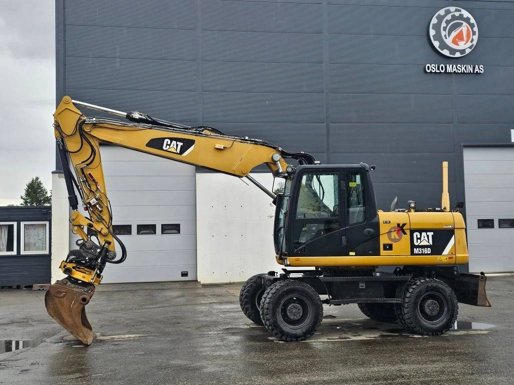 CAT M 316 D - Τροχοφόρος εκσκαφέας: φωτογραφία 2 CAT M 316 D - Τροχοφόρος εκσκαφέας: φωτογραφία 2