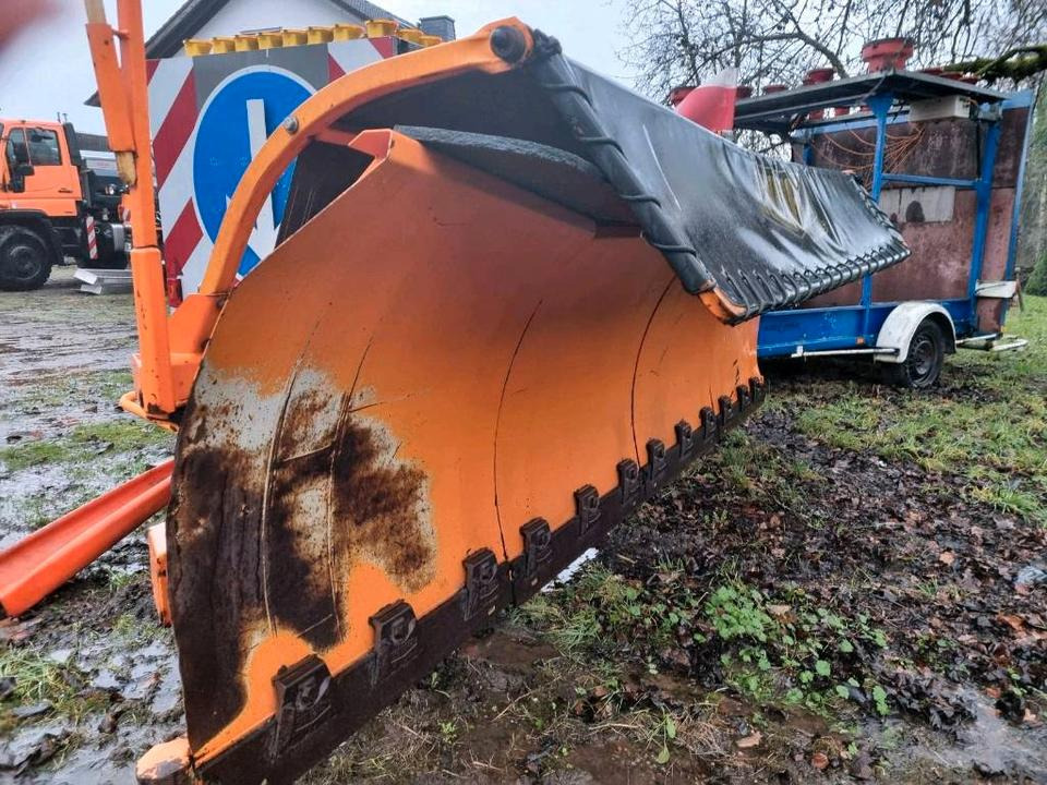 Beilhack PV 34-4 Schneepflug Schneeschild Scheeschieber Winterdienst Unimog U400 300 290 500 427 530 423 318 323 LKW Fendt - Εκχιονιστικό μαχαίρι: φωτογραφία 2 Beilhack PV 34-4 Schneepflug Schneeschild Scheeschieber Winterdienst Unimog U400 300 290 500 427 530 423 318 323 LKW Fendt - Εκχιονιστικό μαχαίρι: φωτογραφία 2