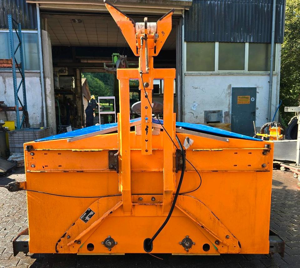 Αλατιέρα Bucher Yeti 2500W FS Gmeiner Salzstreuer Streuautomat Streusilo für Unimog UGN UGE 405 423 427 530 430 429: φωτογραφία 6 Αλατιέρα Bucher Yeti 2500W FS Gmeiner Salzstreuer Streuautomat Streusilo für Unimog UGN UGE 405 423 427 530 430 429: φωτογραφία 6