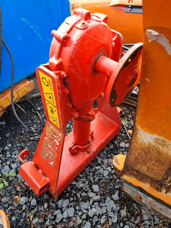 Dücker SMT PFP Wildkrautbürste Randstreifenmäher Randstreifenmähgerät Böschungsmulcher Mähausleger Wildkrautbesen - Καταστροφέας: φωτογραφία 1 Dücker SMT PFP Wildkrautbürste Randstreifenmäher Randstreifenmähgerät Böschungsmulcher Mähausleger Wildkrautbesen - Καταστροφέας: φωτογραφία 1